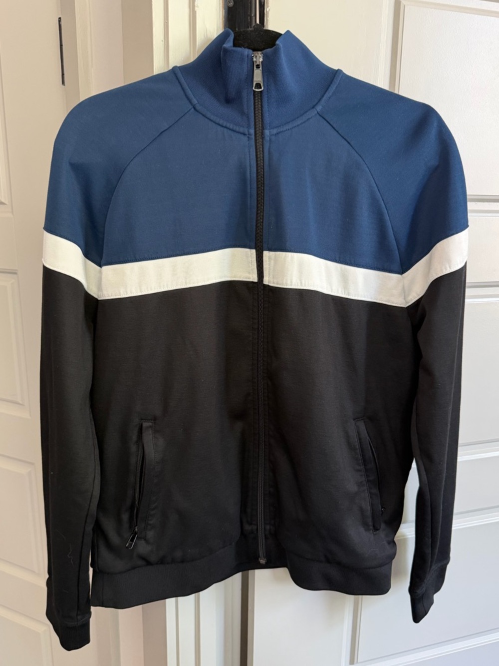Vince Colorblock Pattern Bomber Jacket in Blue/Black/White